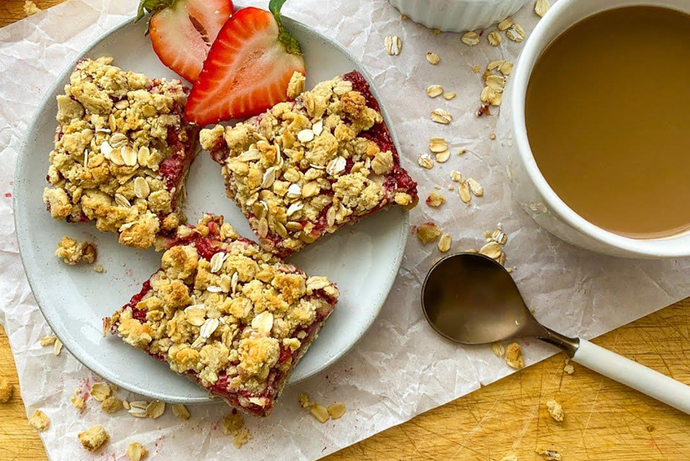 Oat and Chia Breakfast Bars