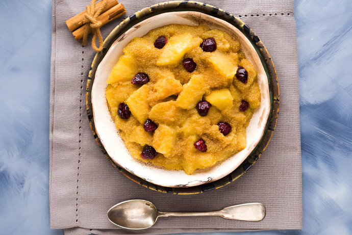 Apple Cinnamon Quinoa Porridge