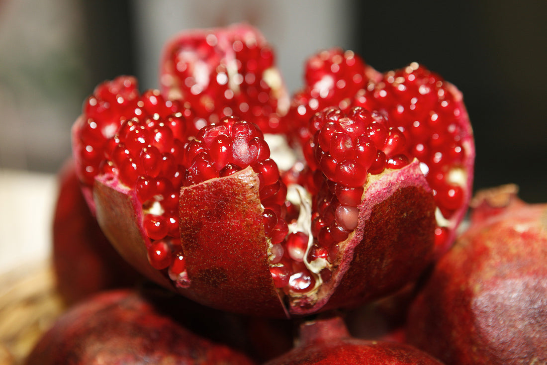 pomegranate for skin